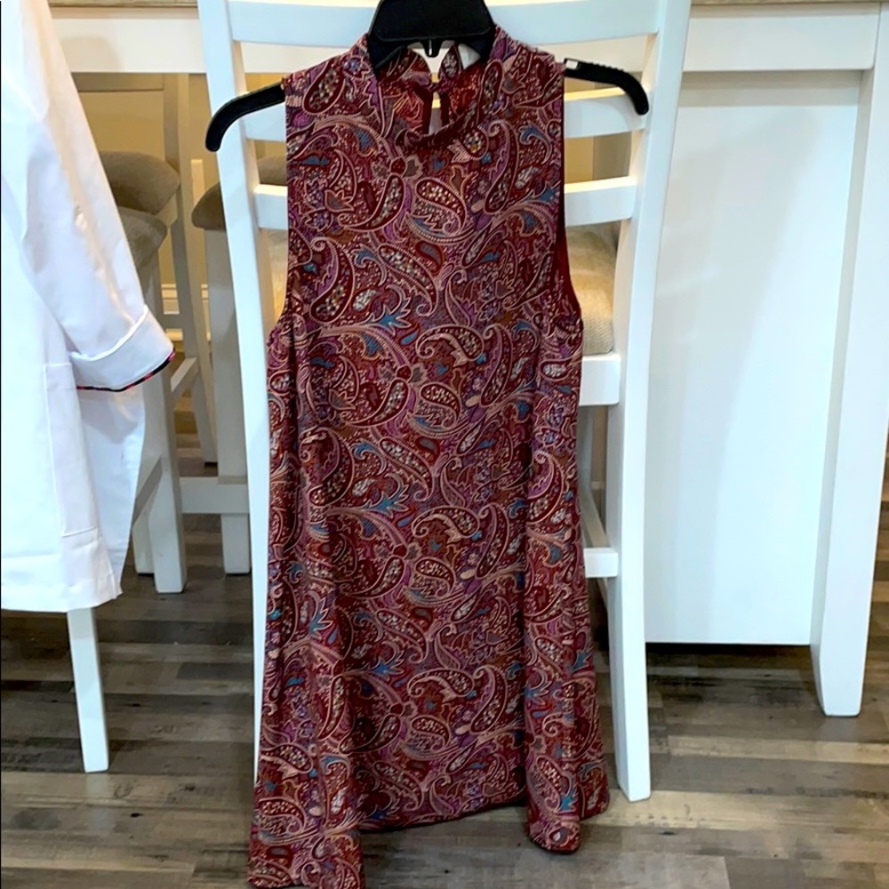 High neck sleeveless dress